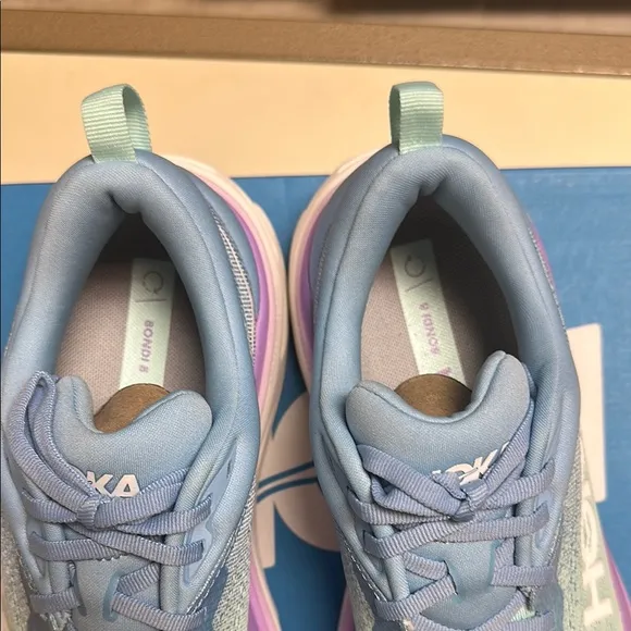 - CLEARANCE!! Hoka Bondi 8 Women’s Blue and Purple Running Shoes