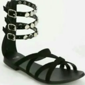 🇺🇦 NWT Urban Outfitters Studded suede gladiator sandals Size 6