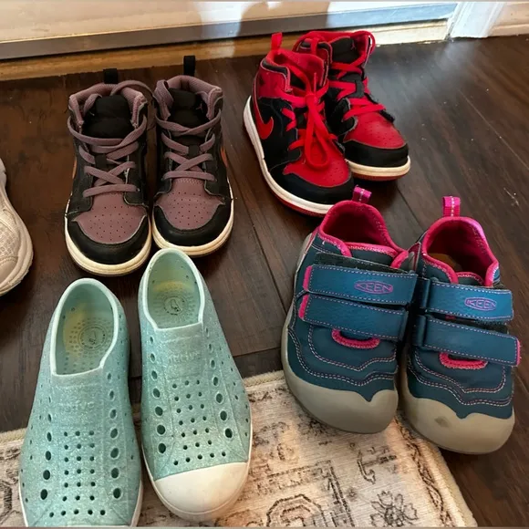 10 pairs of girls, various shoes
