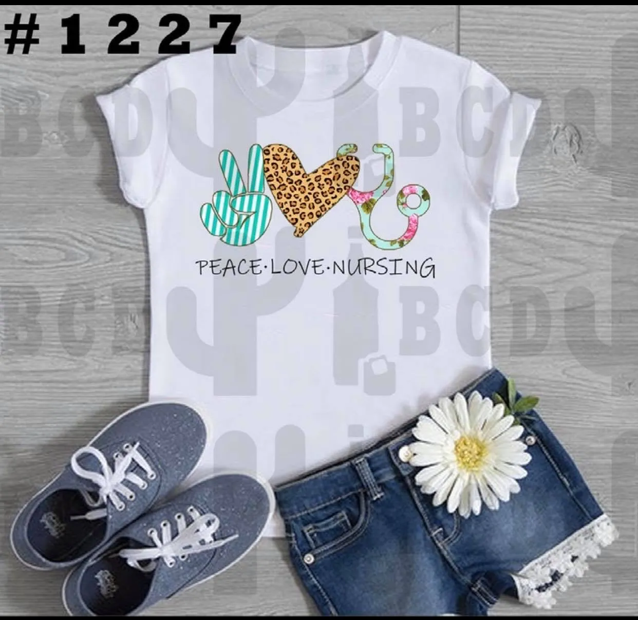 #1227 Peace Love Nursing