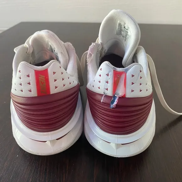 12.5 Nike Zoom GT Cut 2 &quot;Sisterhood&quot; White Gold Maroon Basketball Preowned FLAW