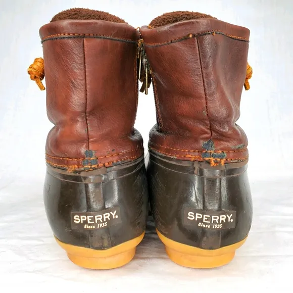 28) SPERRY Lace-Up Duck Boots Zipper Sz. 6 (Big Girl)