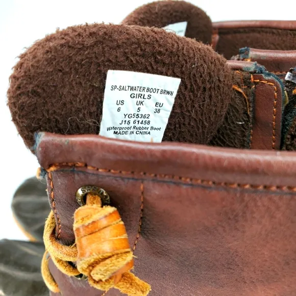28) SPERRY Lace-Up Duck Boots Zipper Sz. 6 (Big Girl)