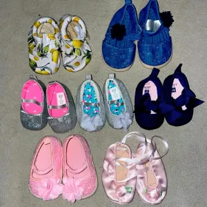 7 pairs of newborn baby girl shoes