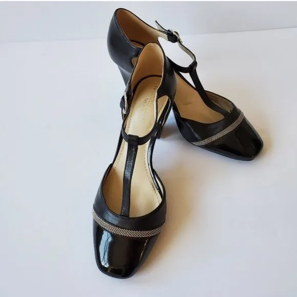 7 WIDE Naturalizer N5 comfort t-strap heeled shoes black patent