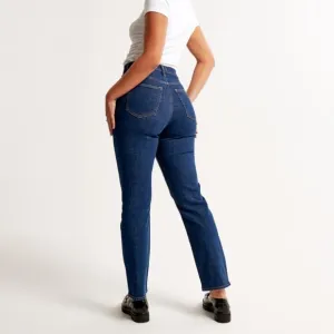 Abercrombie &amp; Fitch Ankle Straight Jean Ultra High Rise Curve Love size 29 Short