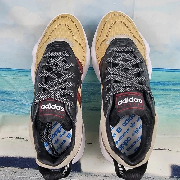 Adidas Alexander Wang “TURNOUT TRAINER” Mens 6 Womens 7.5