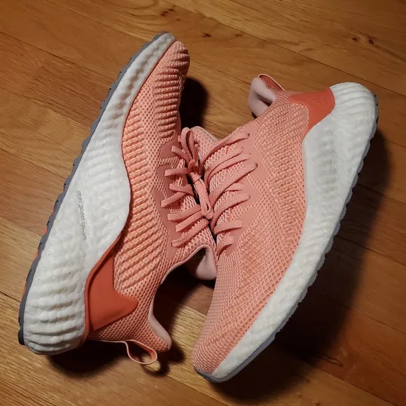 Adidas Alphaboost Sneakers Coral Men's Size 6/ Fits Woman's Size 7.5