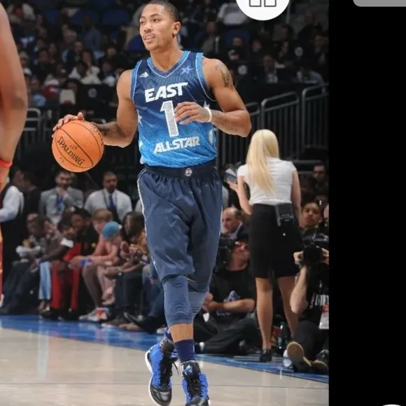 Adidas Derrick Rose- adizero Blue basketball shoes. Size 12