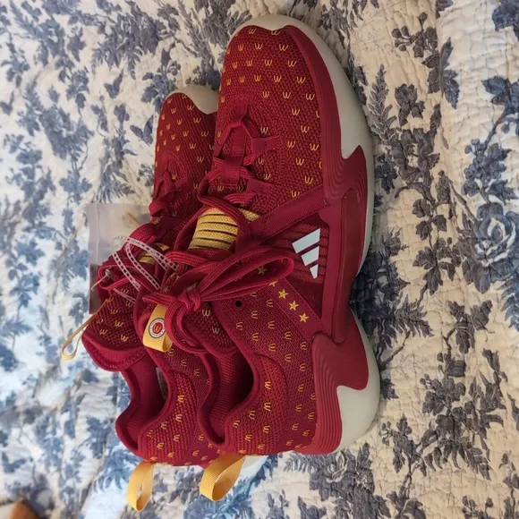 Adidas Exhibit Select Basketball Shoes