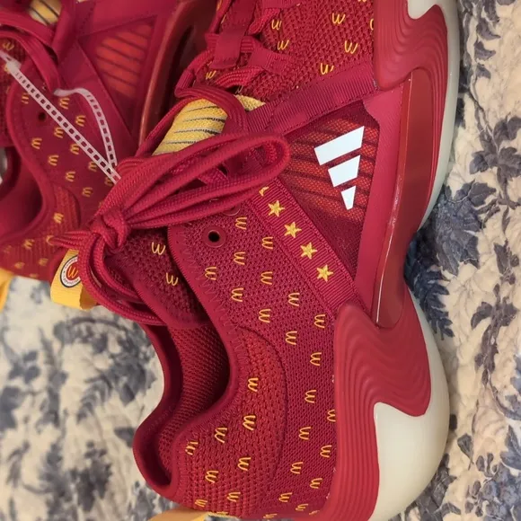 Adidas Exhibit Select Basketball Shoes