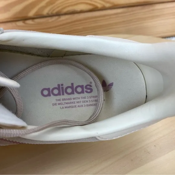 Adidas Gazelle Athletic Sneakers Women's 11 US Shoes Wonder Taupe Orchid IE3899