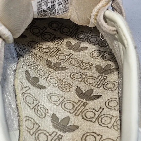 Adidas Gazelle Shoes Originals Sneakers Wonder Beige/Off White IG5796 Men Sz 6.5