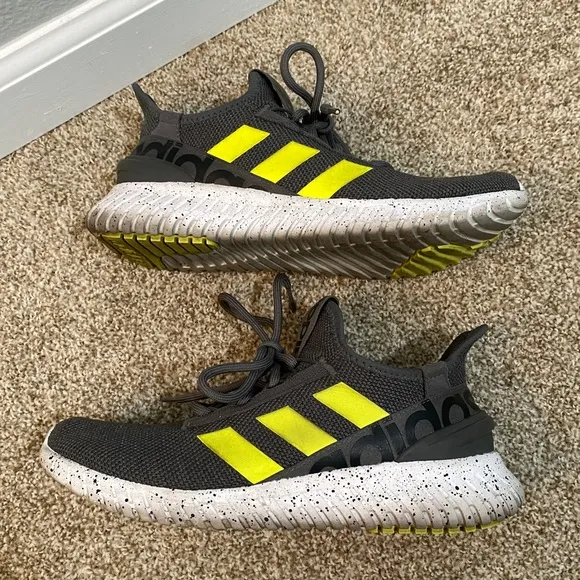 Adidas Men’s Kaptir 2.0 running shoes size 9 US Grey/solar yellow/white