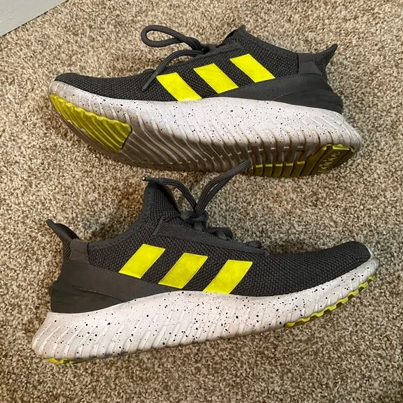 Adidas Men’s Kaptir 2.0 running shoes size 9 US Grey/solar yellow/white