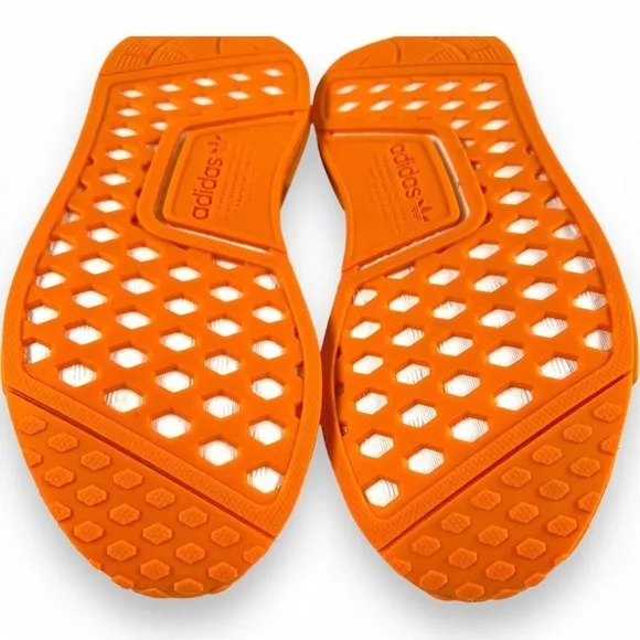 Adidas Originals NMD R1 Womens 6.5 Bright Orange Black GV9439 Boost New