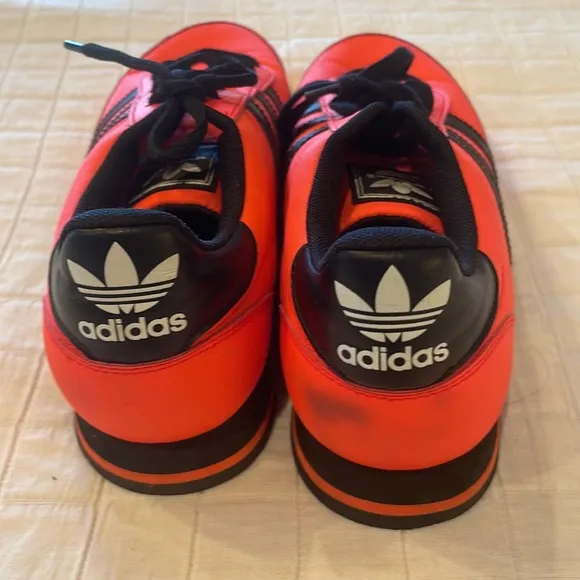 Adidas Orion ortholite athletic shoes sneakers men’s size 5 orange black stripes