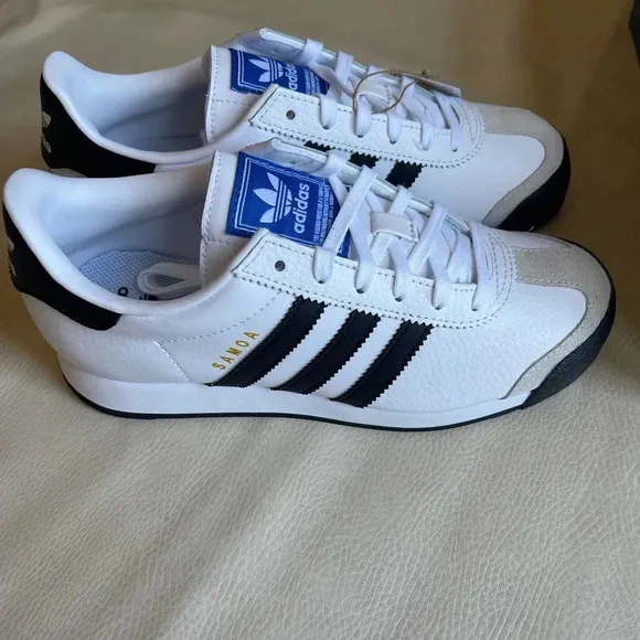 Adidas Samoa Shoes Kids size 4
