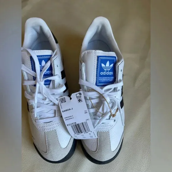 Adidas Samoa Shoes Kids size 4