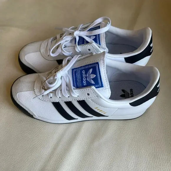 Adidas Samoa Shoes Kids size 4