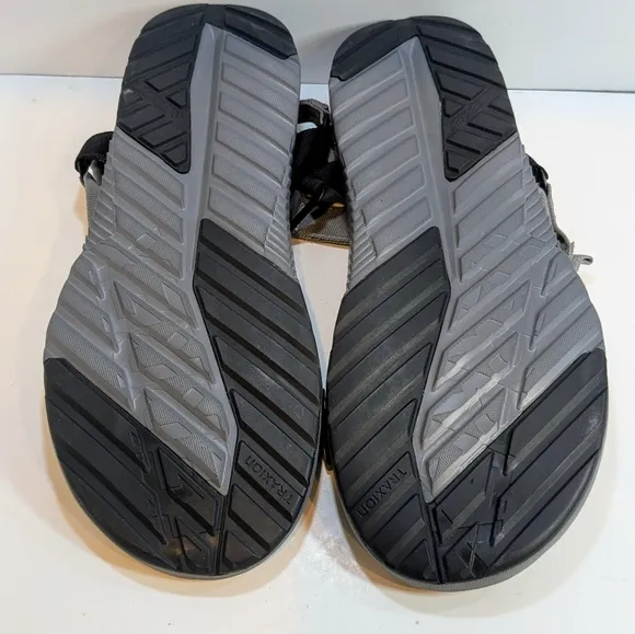 Adidas Terrex Hydroterra  Sandals Charcoal Gray with Yellow Stripes Size 11 Mens