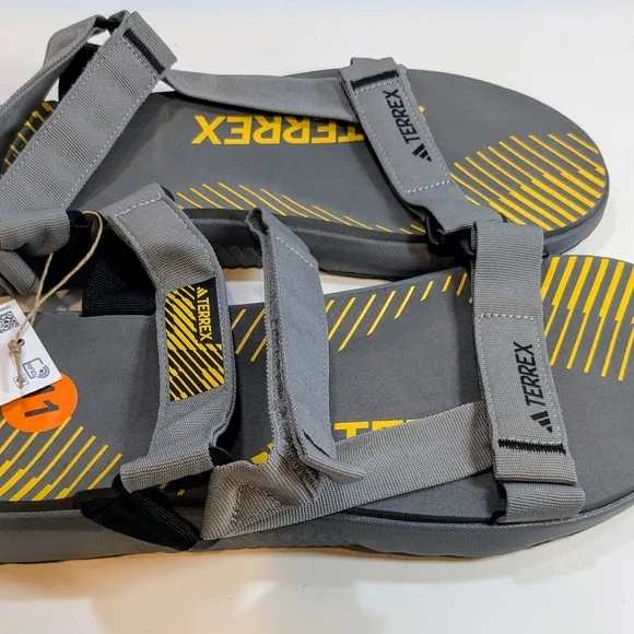 Adidas Terrex Hydroterra  Sandals Charcoal Gray with Yellow Stripes Size 11 Mens