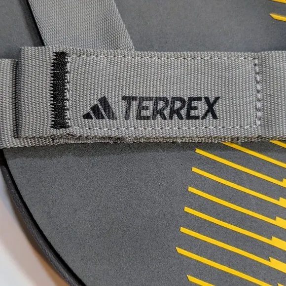 Adidas Terrex Hydroterra  Sandals Charcoal Gray with Yellow Stripes Size 11 Mens