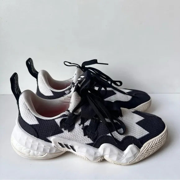 Adidas Trae Young 1 Men’s White Black Basketball Running Sneakers Size:6.5