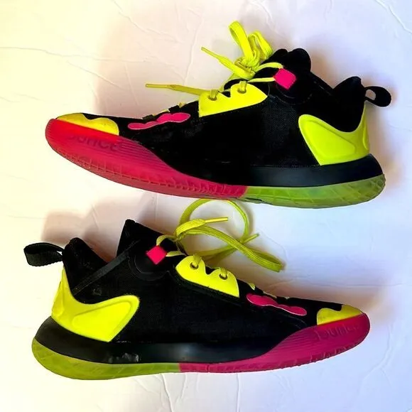 Adidas unisex- Adult Harden Stepback 2Basketball Shoe