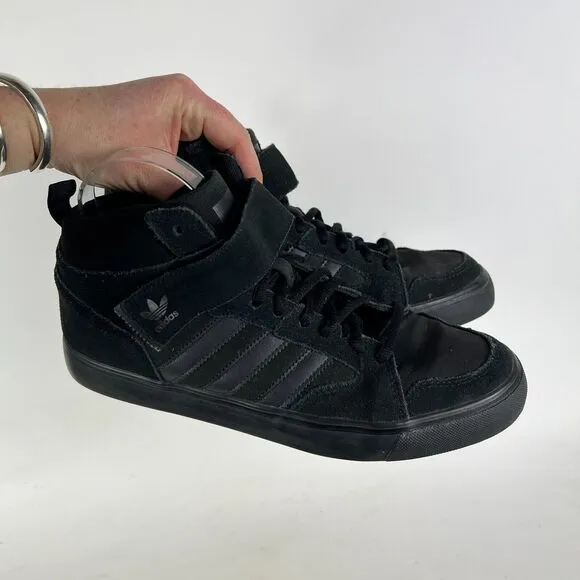 adidas Varial II MID Sneaker Mens 8.5 Black Suede athletic Basketball Shoes