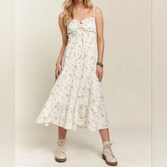 ADORA Smocked Floral Sweetheart Neck Cami Dress Midi Dress in Cream