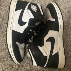 Air Jordan 1 retro hi panda
