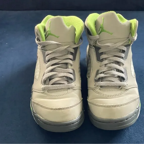Air Jordan 5 Retro GS Green Bean Shoes Youth Size 2.5 Unisex DQ3734-003