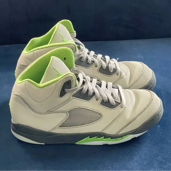 Air Jordan 5 Retro GS Green Bean Shoes Youth Size 2.5 Unisex DQ3734-003