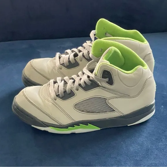 Air Jordan 5 Retro GS Green Bean Shoes Youth Size 2.5 Unisex DQ3734-003