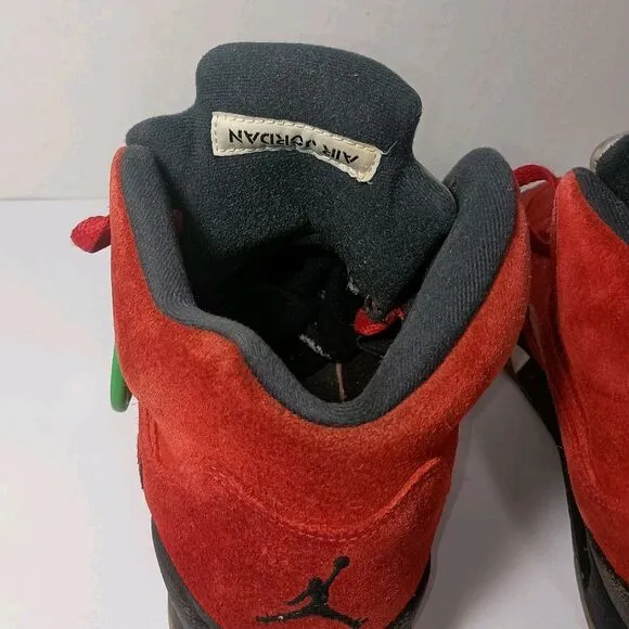 Air Jordan 5 Retro GS Size 7Y Raging Bull 2021 Red Suede Black Bred 440888-600