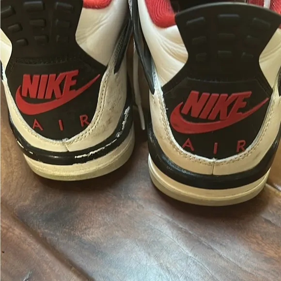 Air Jordan’s 4