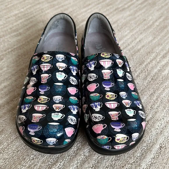Alegria Keli Teacup Professional Shoe size Patent Clogs Black Patent Size 39 | 9