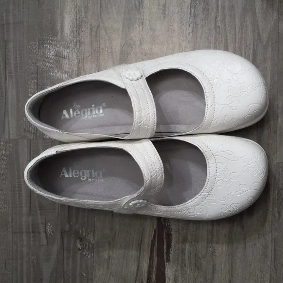 Alegria Kourtney Mary Jane Women's Comfort Shoes Embroidered White Size …