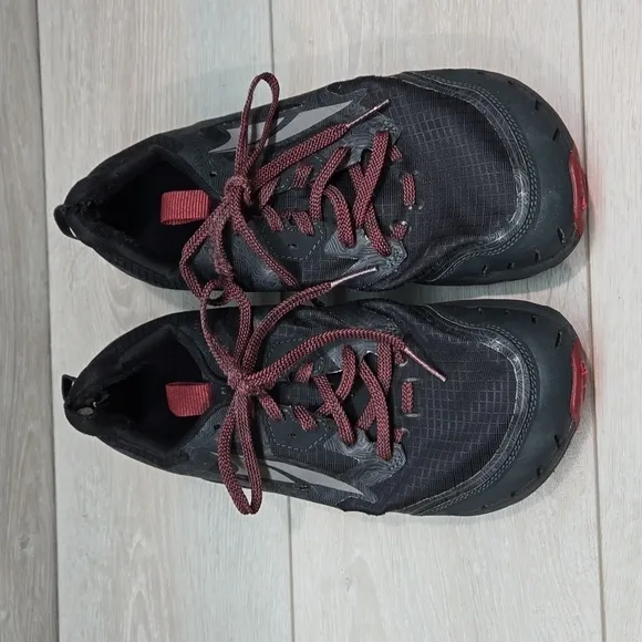 Altra Mens Athletic Running Sneakers shoes sz 9