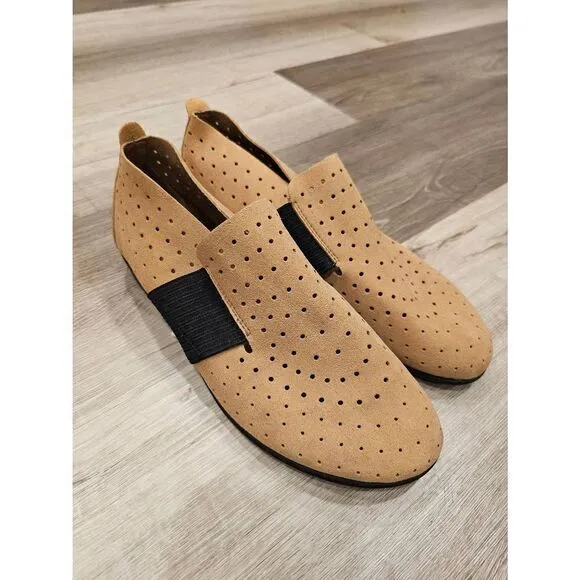 Anthropologie Bussola 8.5 Women's Slip on Comfort Shoes