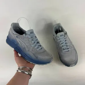 ASICS Gel Lyte V 5 Sneakers Women's 9.5 Sky Blue Leather Running Shoes HL7L9