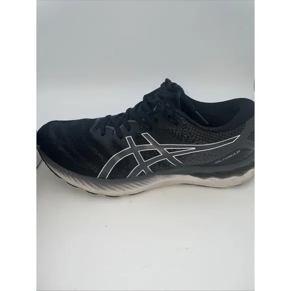 Asics Gel Nimbus 23 Men's Size 10.5 US Black Athletic Running Sneakers 1011B004