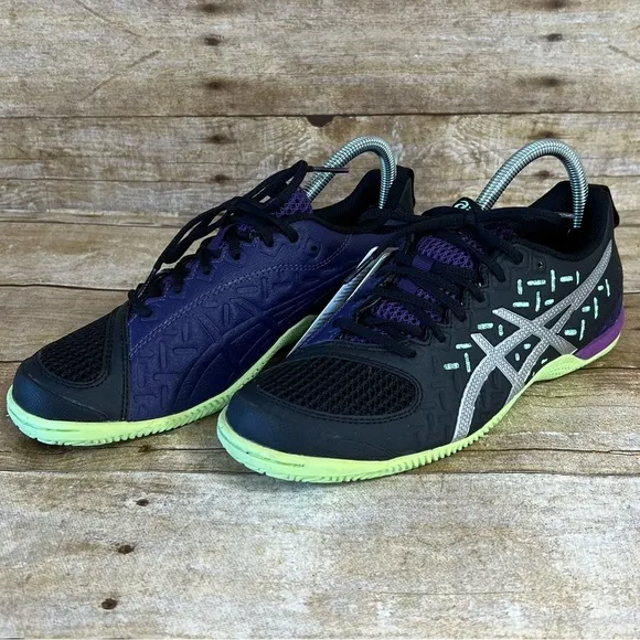 ASICS  Size 7.5 Women’s Training Sneakers