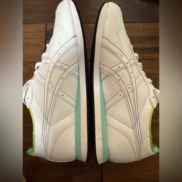 ASICS TIGER RUNNER Sportstyle Shoes Womens Size 11 Style 1203A167 Rainbow Colors