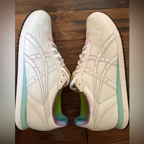 ASICS TIGER RUNNER Sportstyle Shoes Womens Size 11 Style 1203A167 Rainbow Colors