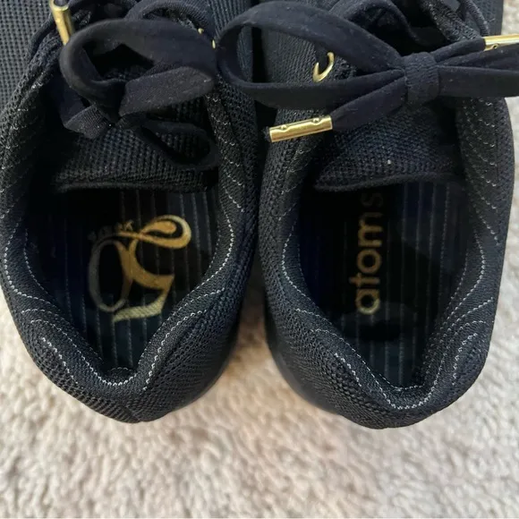 atoms | Men’s 000 Cushiony Comfort Sneakers, Black/Gold