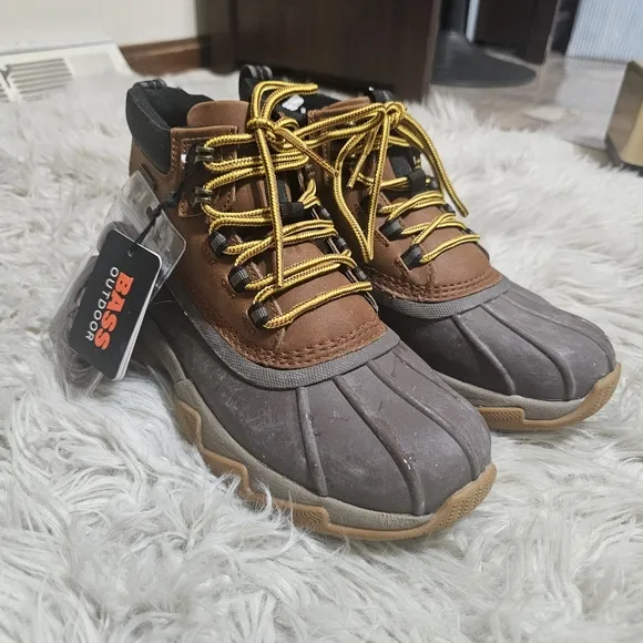 BASS outdoor field duck boots Mens 7M brown waterproof