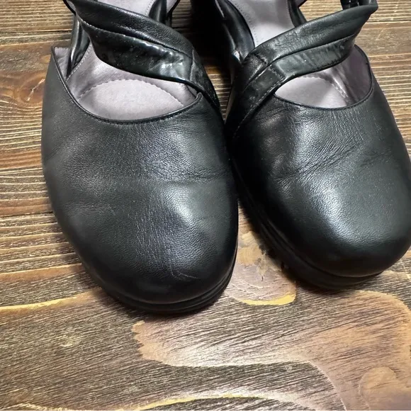 Beautifeel Made in Isreal Mary Jane Leather Career Shoes Size EU 41