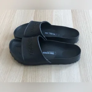 Birkenstock Black Slide Sandals Unisex Size 39.